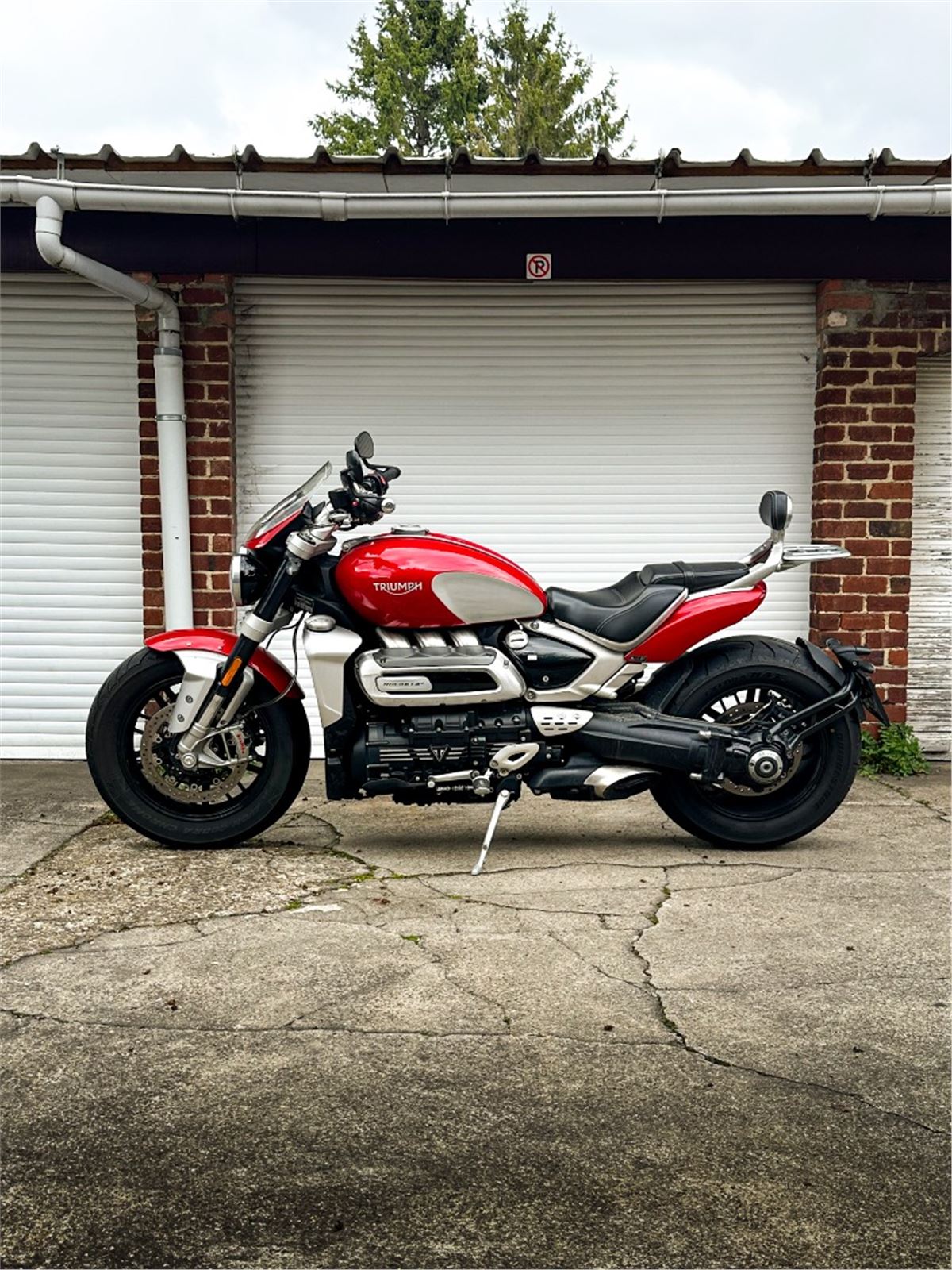 Rocket 3 R 