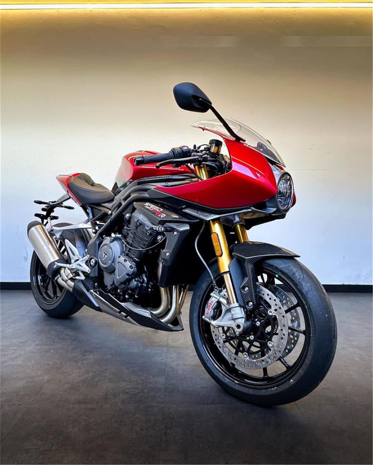 Stockmodel Speed Triple 1200 RR MY2023