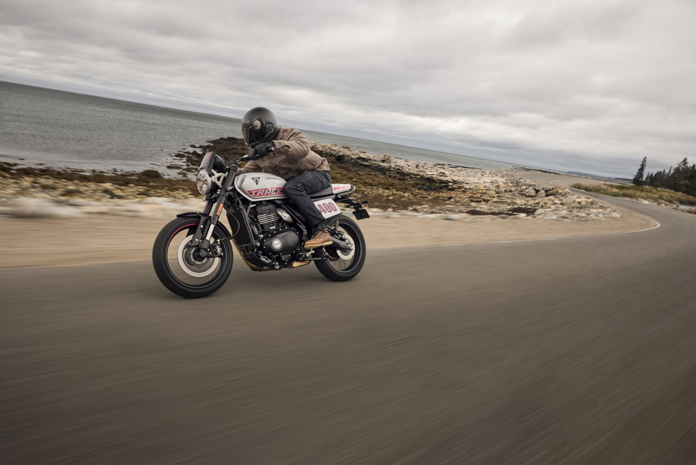 Triumph breidt 400-serie uit de Tracker 400