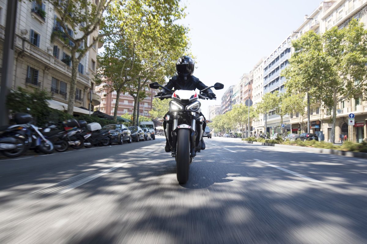 Street Triple S