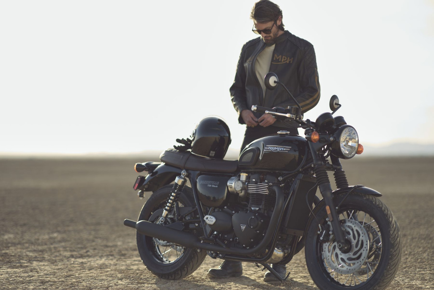 Bonneville T120 Black (MY25)