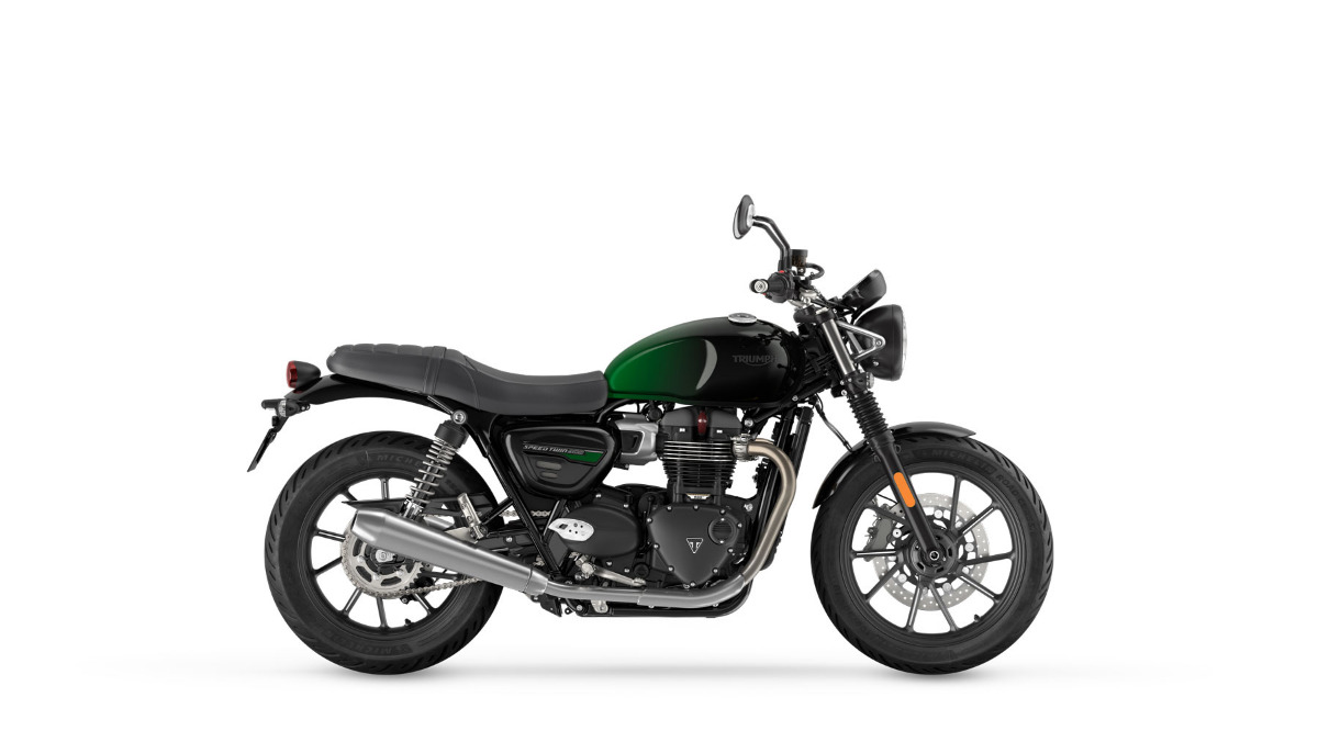 Huit Triumph Bonneville Stealth Editions